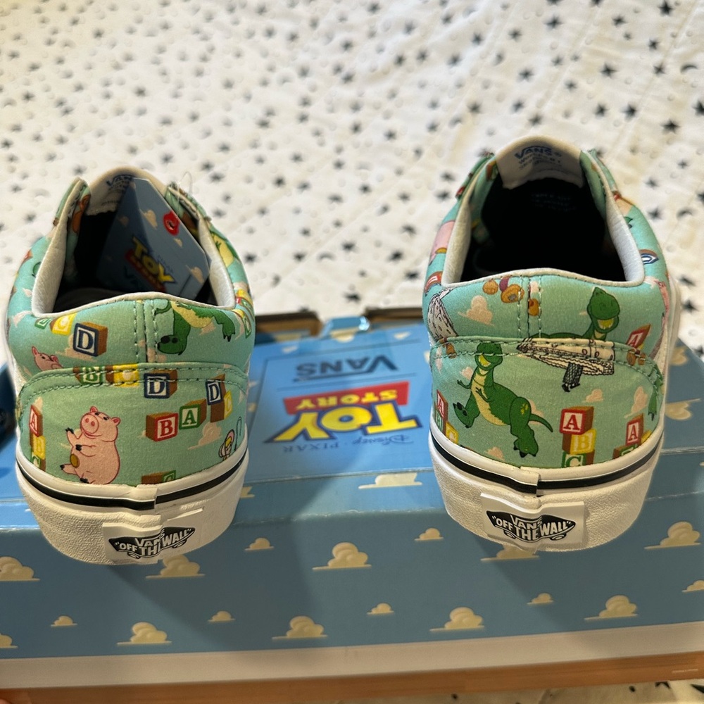VANS Toy Story “SAMPLES” - Picture 12 of 16
